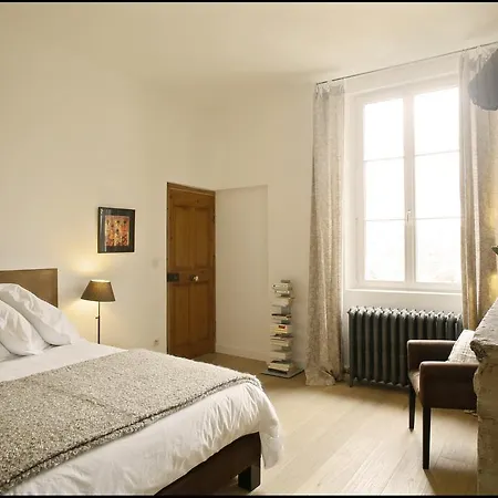 La Maison Rouge d'Uzes B&B-3